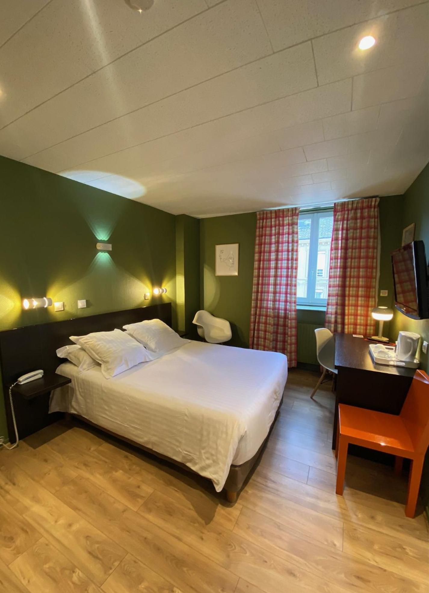 Hotel Le Pelican Charleville-Mézières 외부 사진