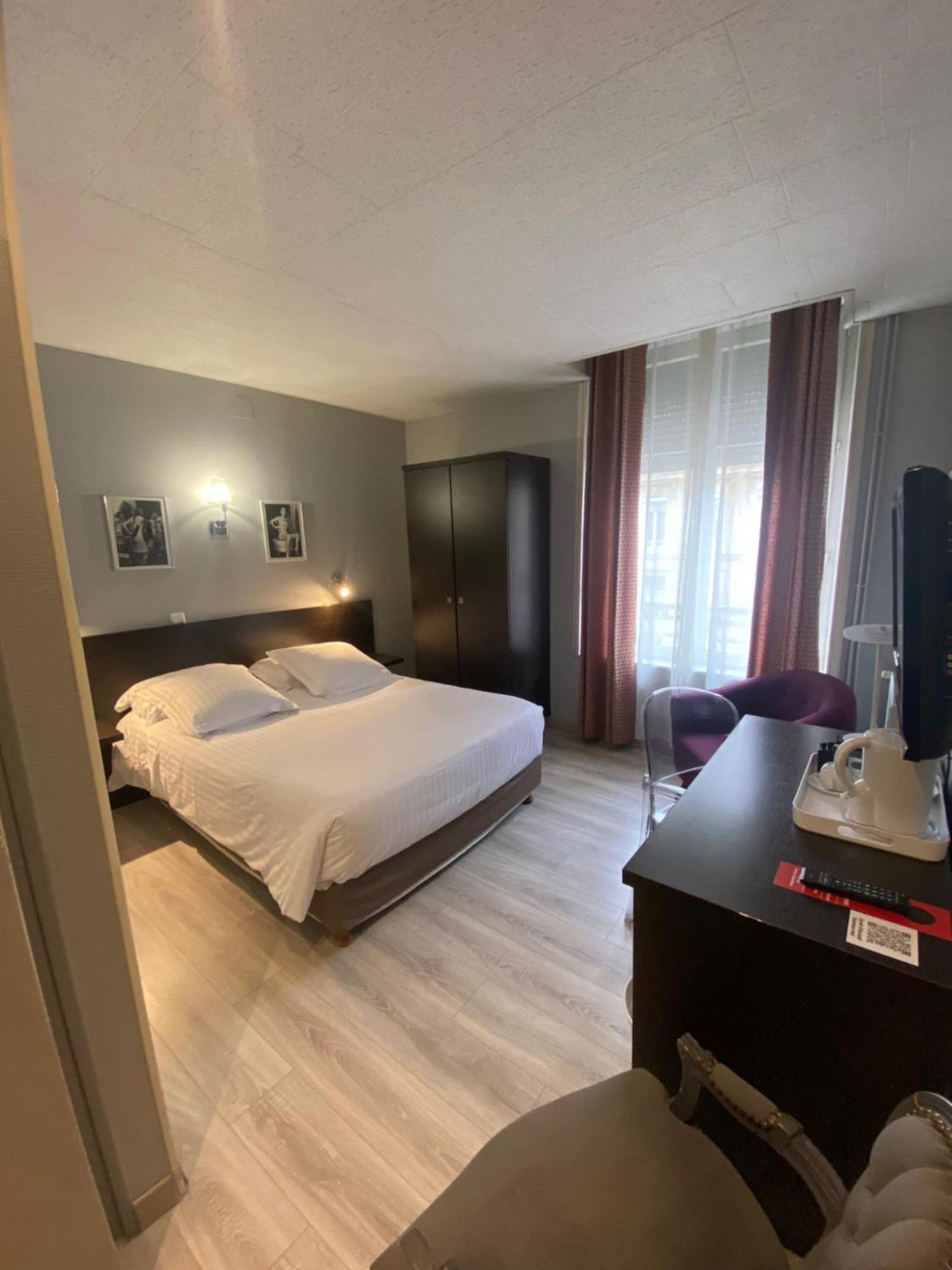 Hotel Le Pelican Charleville-Mézières 외부 사진