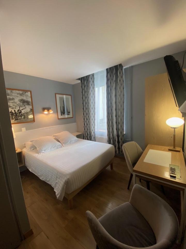 Hotel Le Pelican Charleville-Mézières 외부 사진