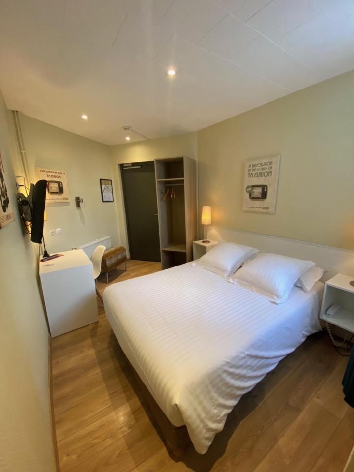 Hotel Le Pelican Charleville-Mézières 외부 사진